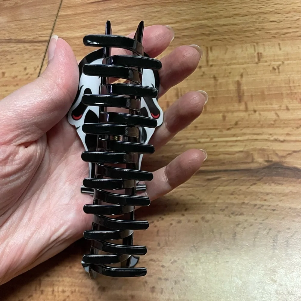 Scream Halloween Hair Clip/ claw